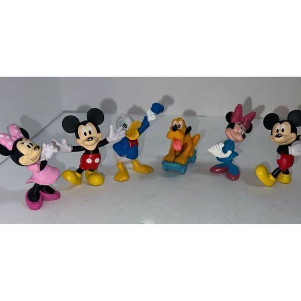Lot of‎ 6 Walt Disney Figures Toys 2" Mickey Mouse Minnie Donald  Goofy